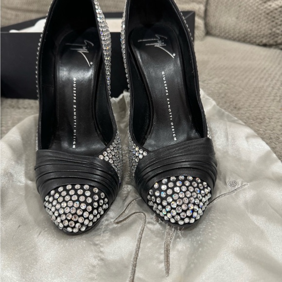 Giuseppe sparkly shoes, size 37 - Picture 2 of 11